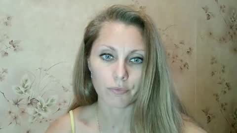 roxyfox18x01 online show from 10.11.25