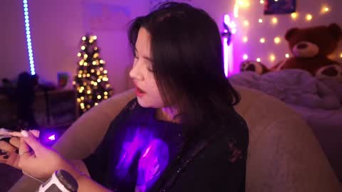 Snapshot of roxysuh chatting on 12.10.24 roxysuh online show from 12.10.24