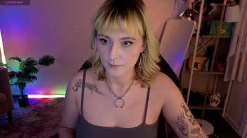 Roziett online show from 03.29.26