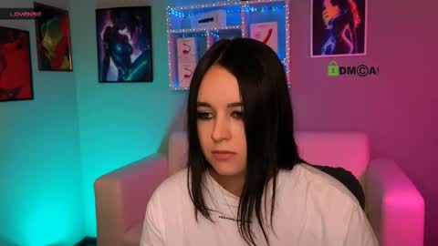 Snapshot of rozmary_ket chatting on 12.19.25 Im Rozmary nice to meet you 3 online show from 12.19.25