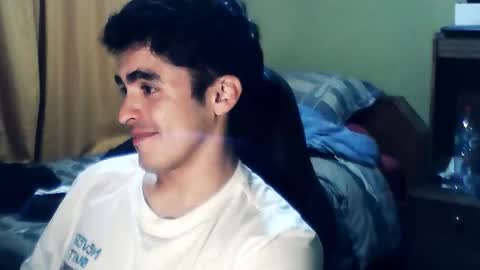 Snapshot of rpaulo25 chatting on 10.03.25 rpaulo25 online show from 10.03.25