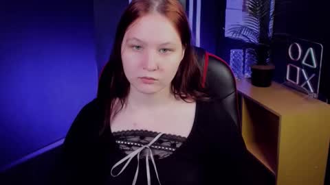 Snapshot of ru6y_dark chatting on 09.15.25 goth girl ruby 3 online show from 09.15.25