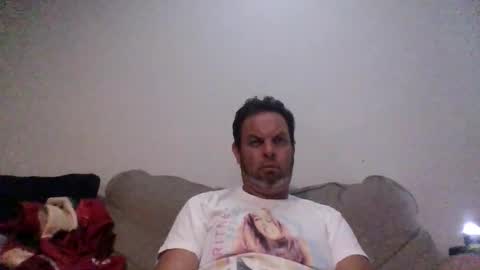 rubbingoneout714 online show from 10.30.25