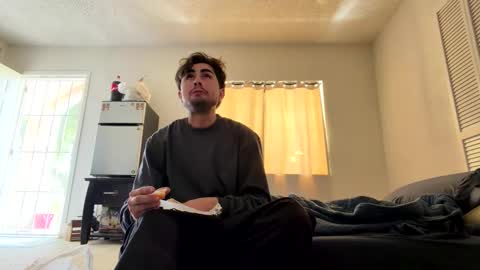rubenzaragosa09 online show from 04.29.26