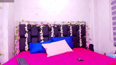 Rubi online show from 10.04.25