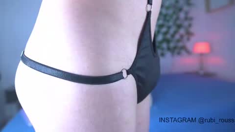 rubi rouss  instagran and X or tw  FAV VIBES11  9 33  101 moan and explode my balls online show from 10.15.25