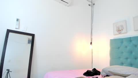 Snapshot of rubiroose chatting on 01.14.25 Rubii online show from 01.14.25