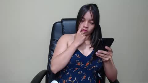 Snapshot of ruby_and_aron chatting on 12.10.24 RUBY AND ARON online show from 12.10.24