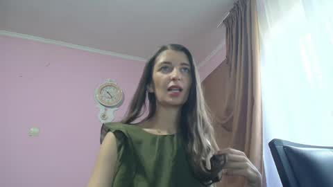 Snapshot of ruby_laroux chatting on 05.31.26 Ruby online show from 05.31.26