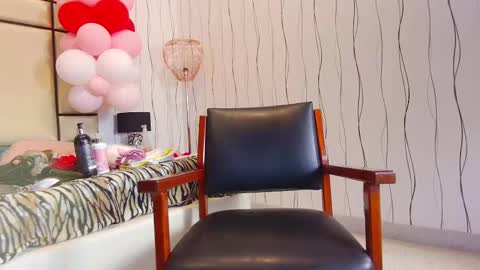 Ruby bonnet online show from 02.26.25