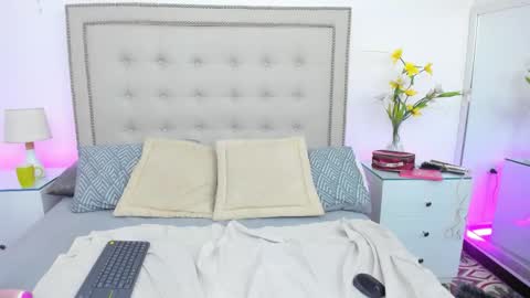 rubyreyes online show from 10.27.25