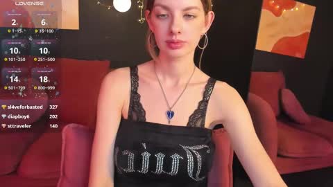 Snapshot of rubytwinkle chatting on 02.20.25 Ruby online show from 02.20.25