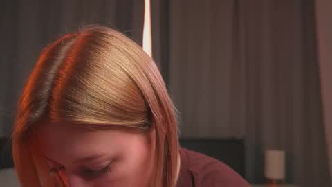 Mila online show from 11.21.25