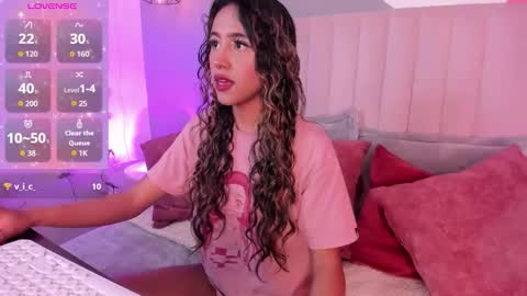 rue_zue online show from 02.03.26