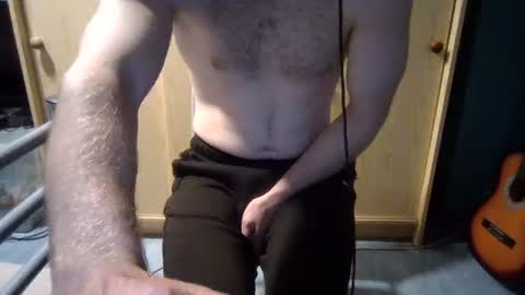 Snapshot of rugby_boy2000 chatting on 09.27.25 rugby_boy2000 online show from 09.27.25