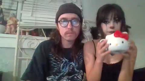 Snapshot of ruinedsistr chatting on 11.01.25 ruinedsistr online show from 11.01.25