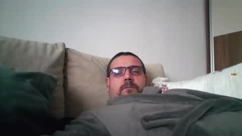 Snapshot of rul3ssuck chatting on 12.27.24 rul3ssuck online show from 12.27.24