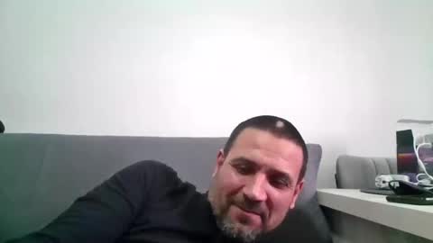 Snapshot of rul3ssuck chatting on 02.21.25 rul3ssuck online show from 02.21.25