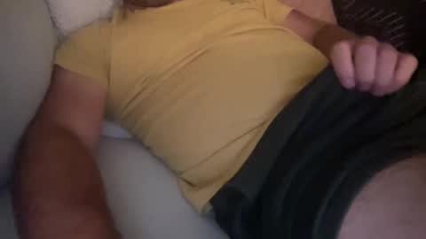 Snapshot of rungriff2323 chatting on 10.03.25 rungriff2323 online show from 10.03.25