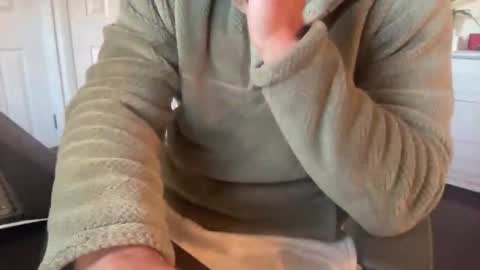 Snapshot of rungriff2323 chatting on 10.23.25 rungriff2323 online show from 10.23.25