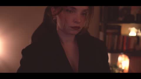 Elena online show from 11.29.25