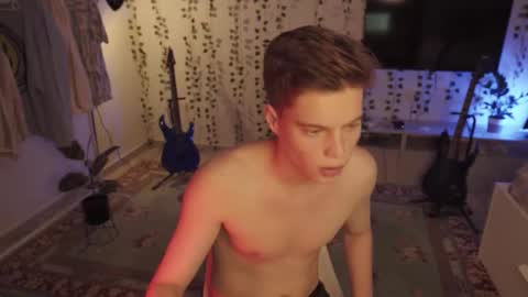 rusbradpitt online show from 09.26.25