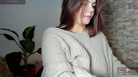 Lorenn online show from 12.25.24