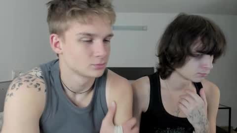 Snapshot of russian_mad_guys chatting on 09.08.25 2 brothers Adam and Alex online show from 09.08.25