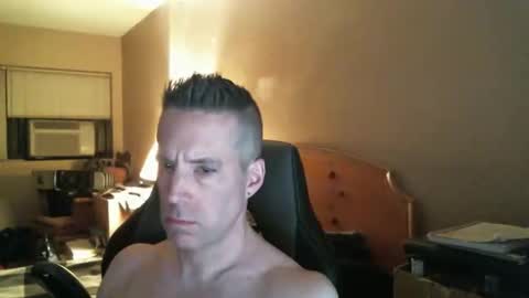 rustic_cuse_777 online show from 11.05.25