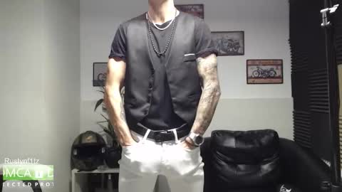 MillionDollarGuy online show from 10.30.25