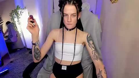 Ruth Martin online show from 01.10.25