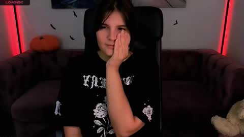 Ruyjin online show from 10.23.25