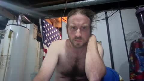 Snapshot of rwb1982 chatting on 09.10.25 rwb1982 online show from 09.10.25