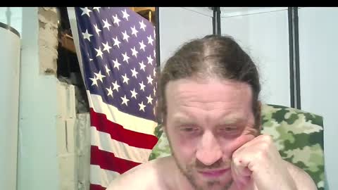 rwb1982 online show from 11.04.25