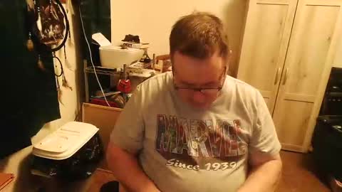 rwzar_0712 online show from 10.17.25