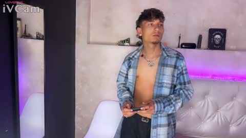 ryan_donovan online show from 05.23.26