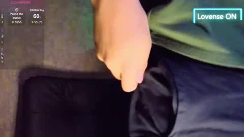 Snapshot of ryan_evanns chatting on 09.22.25 R Y A N online show from 09.22.25