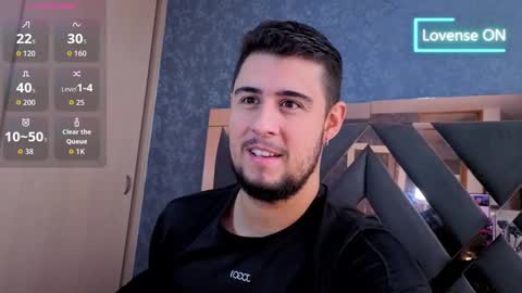 Snapshot of ryan_evanns chatting on 10.05.25 R Y A N online show from 10.05.25