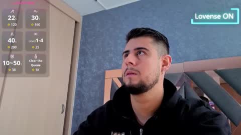 Snapshot of ryan_evanns chatting on 10.13.25 R Y A N online show from 10.13.25