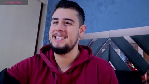 Snapshot of ryan_evanns chatting on 10.20.25 R Y A N online show from 10.20.25