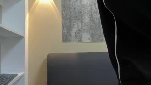 Snapshot of ryan_paterson chatting on 10.18.25 Ryan online show from 10.18.25