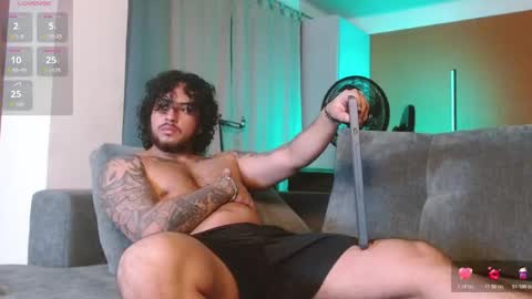 Snapshot of ryan_warren18 chatting on 11.29.25 RYAN online show from 11.29.25