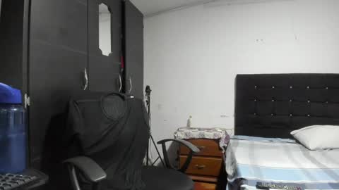ryan_xc1 online show from 05.14.26