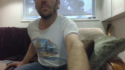 Snapshot of ryanbishops01 chatting on 01.01.25 Ryland online show from 01.01.25