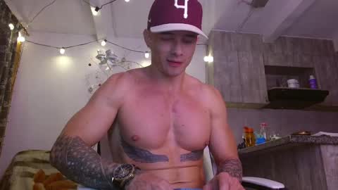 Ryan Blue ig ryannblue online show from 01.01.25