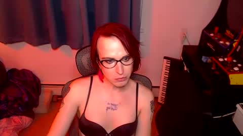 Snapshot of ryff_burnz chatting on 10.20.25 Ryff Burnz online show from 10.20.25