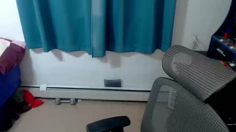 Snapshot of ryff_burnz chatting on 10.29.25 Ryff Burnz online show from 10.29.25