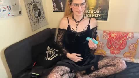 Ryn Michele online show from 02.14.25