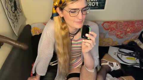 Ryn Michele online show from 02.16.25