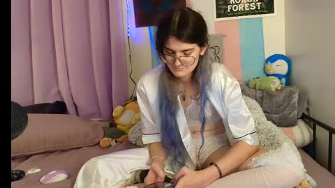 Ryn Michele online show from 09.28.25